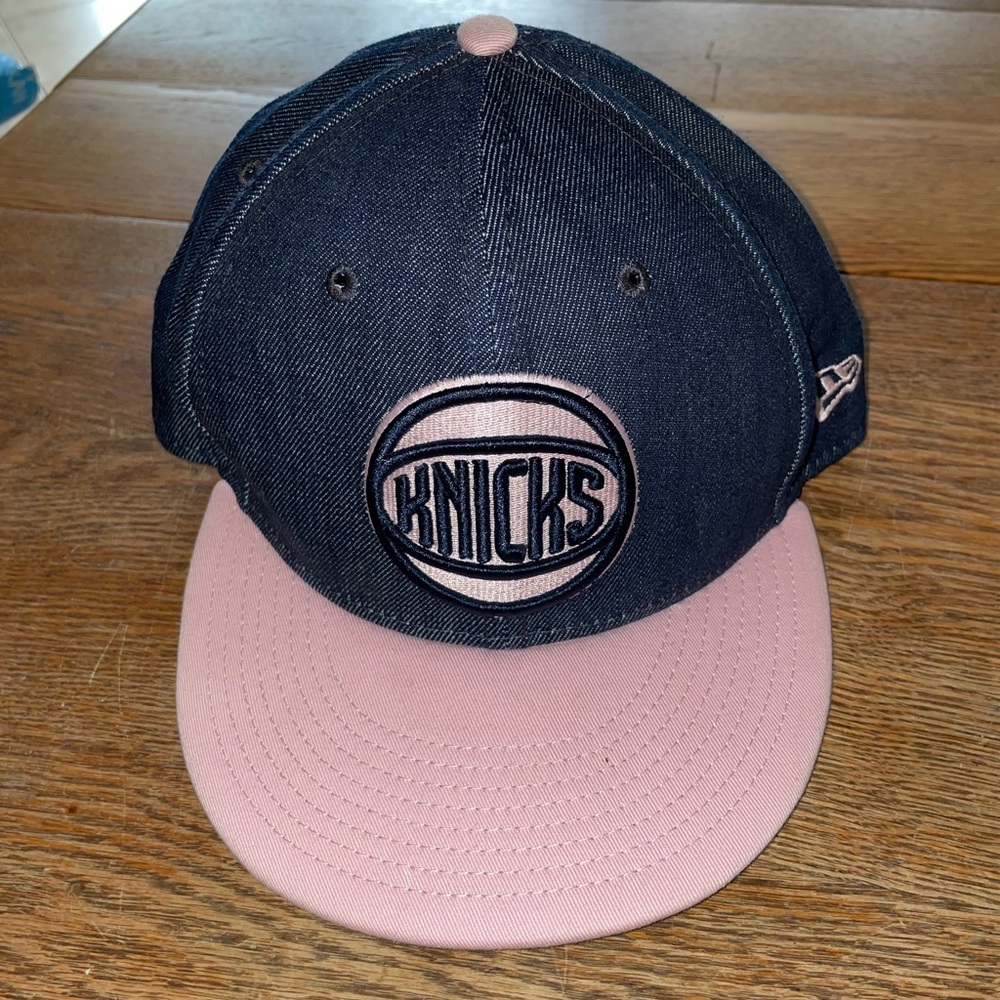 Knicks Hat Denim Pink MSG Shop Only in new condition OSFA